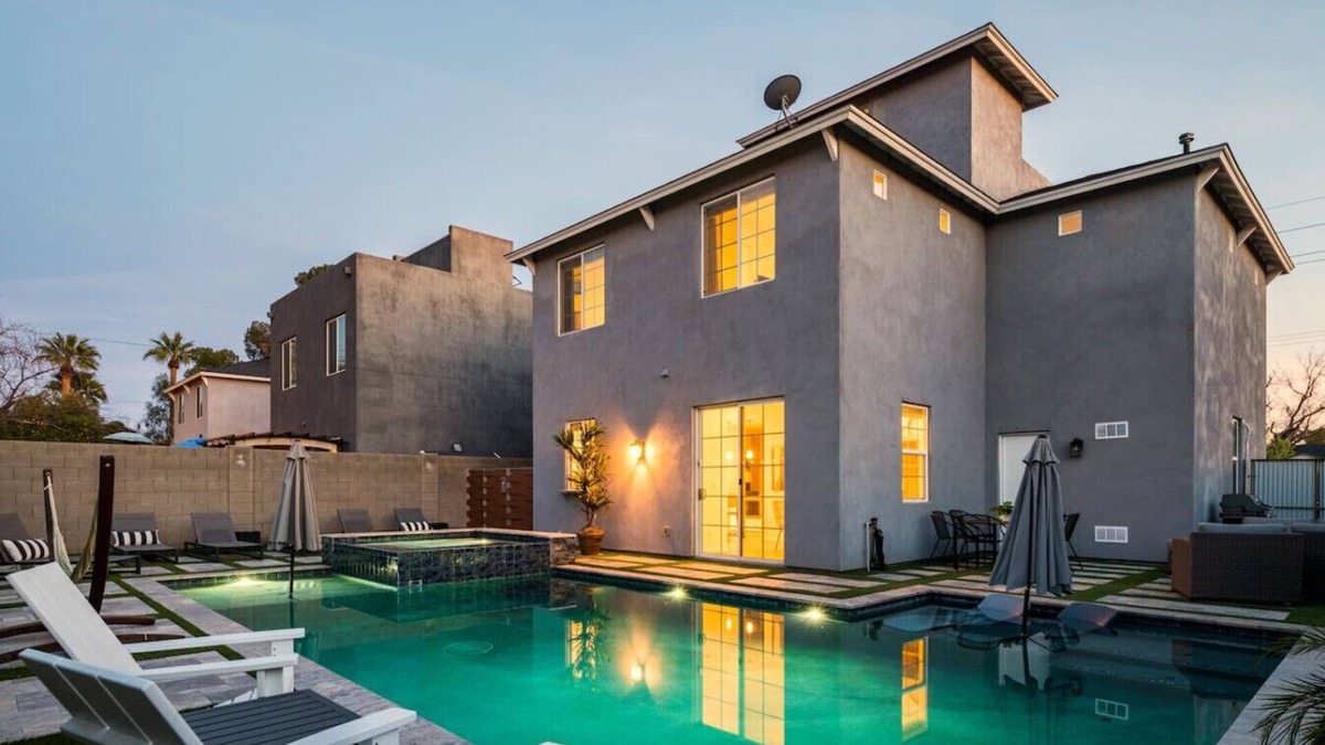 Camelback East House | Chic Oasis w/Rooftop Patio, Sunrise/Sunset Views