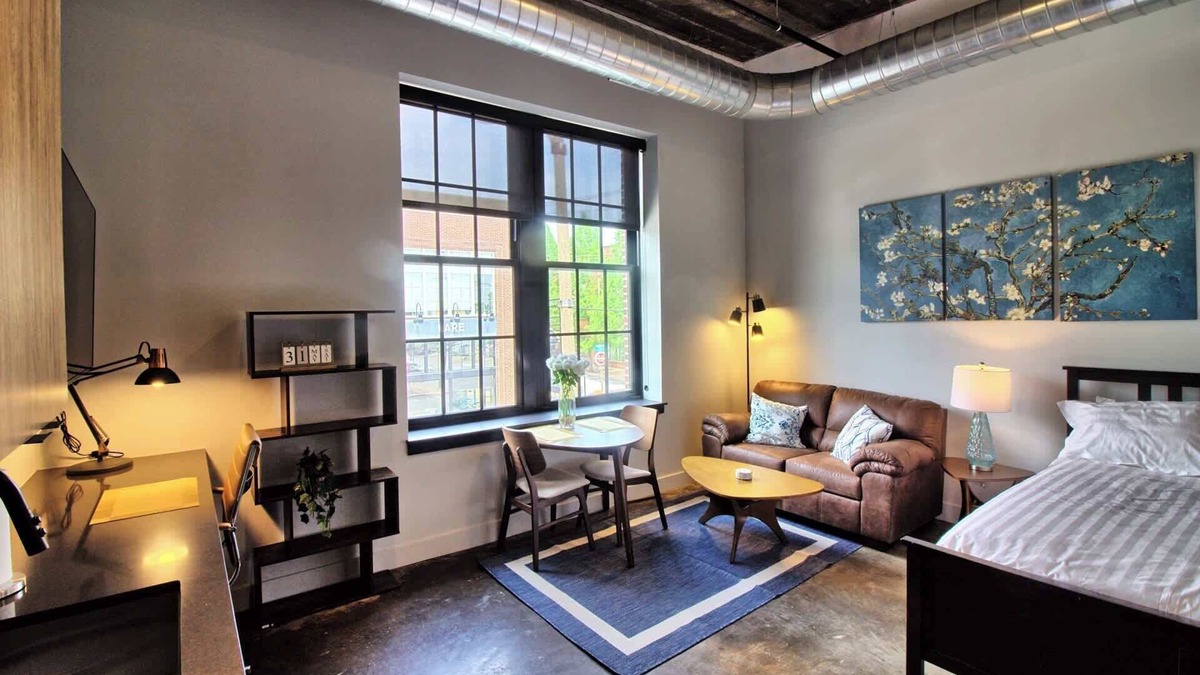 Midtown Hotel | Chic Ultramodern Studio Loft w/Designer Features
