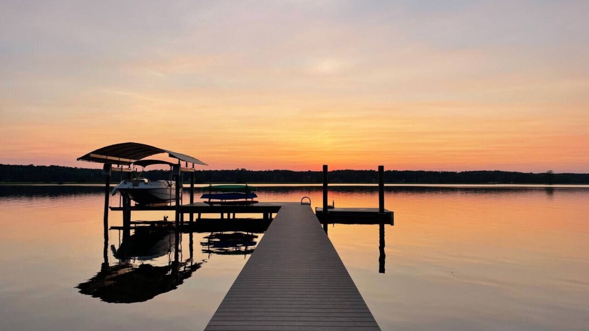 Stonehouse House | Chickahominy Riverside Guest Home 30 Minutes to Williamsburg!