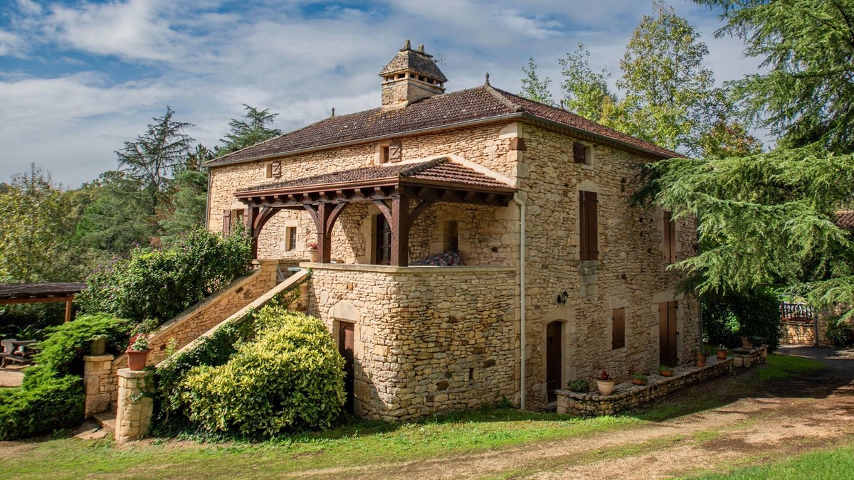 Prats-du-Perigord House | Child-friendly house with fishpond