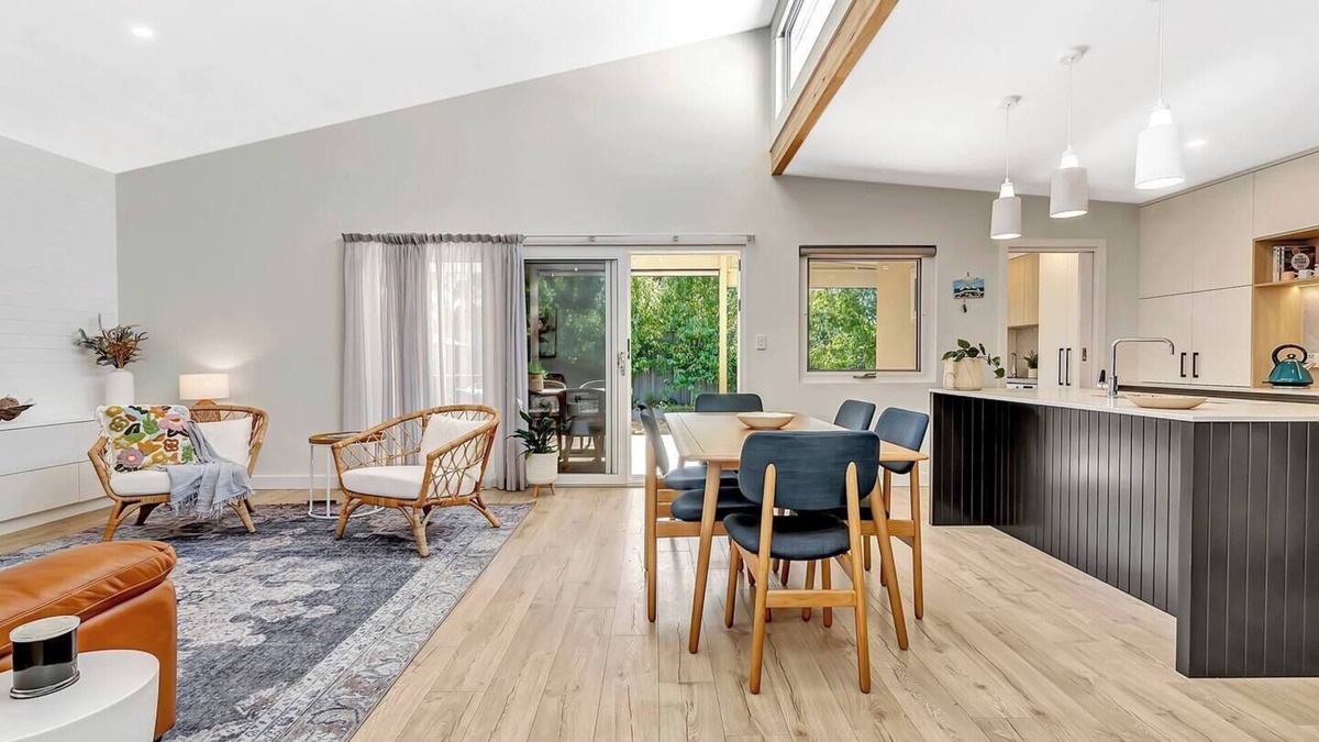 Birkenhead Cottage | Chimney Cottage Family Gem where Beach meets Port