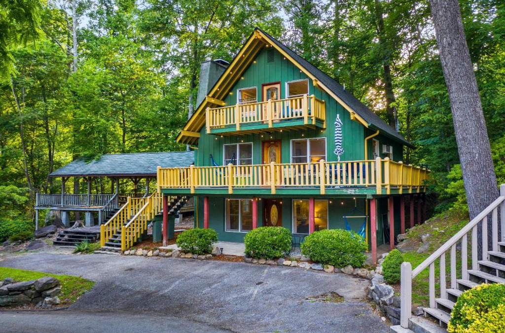 Chimney Rock Ski Chalet | Chimney Rock Chalet Near Lake Lure!
