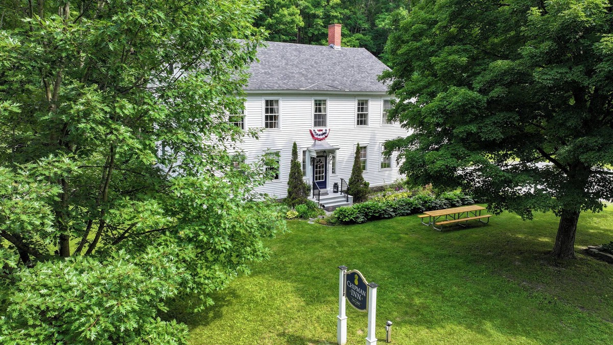 Bread Loaf Bed & Breakfast | Chipman Inn