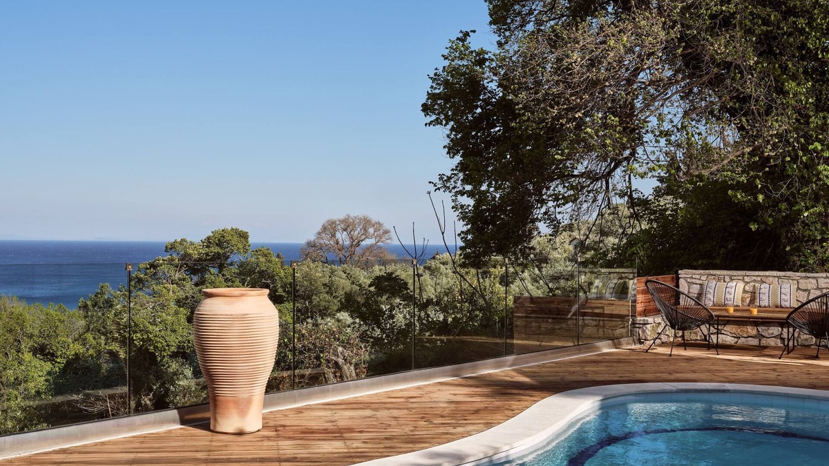 Bokhali Villa | Chris Villa, an Escape with Heated Pool & SeaView
