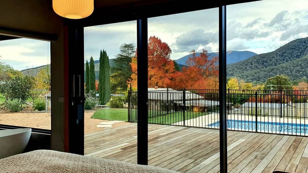 Bright House | Christina's Luxury Retreat