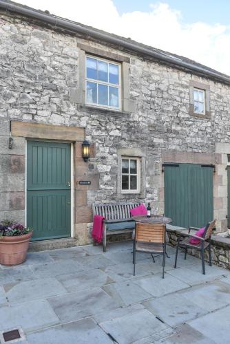 Alsop en le Dale House | Church Farm Holiday Cottages - Winnets Cottage