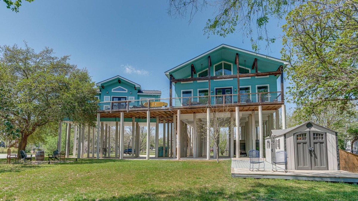 Seguin House | Cielito Lindo River House on the Guadalupe River!