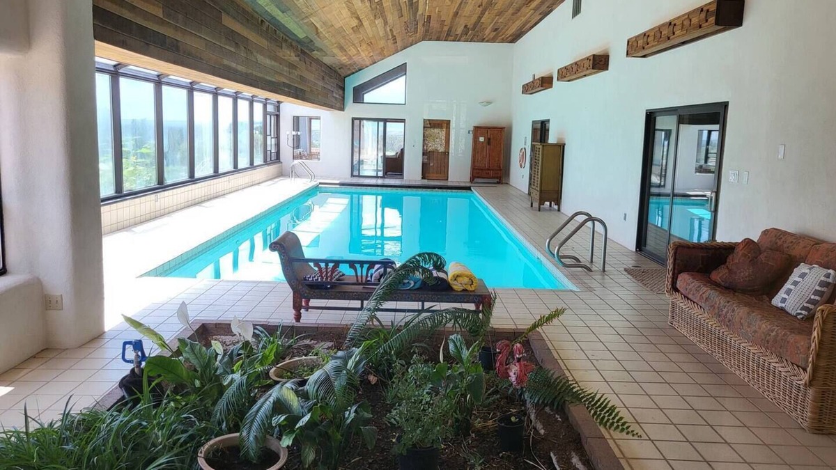 El Prado House | Cielo Taos Estate with indoor pool & hot tub