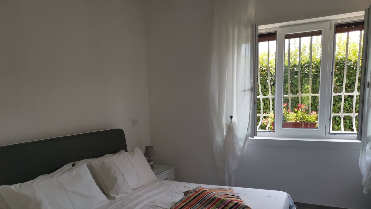 Policastro Bussentino House | Cilento, 5 beds near the sea in a villa with garden