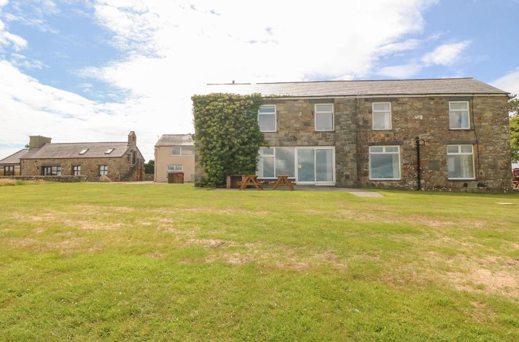 Bwlchtocyn House | Cim Canol