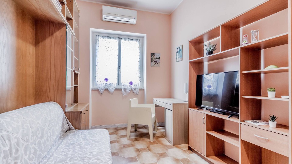 Quartiere XXIV Don Bosco Apartment | Cine City appartament (near Metro line C stop Alessandrino)