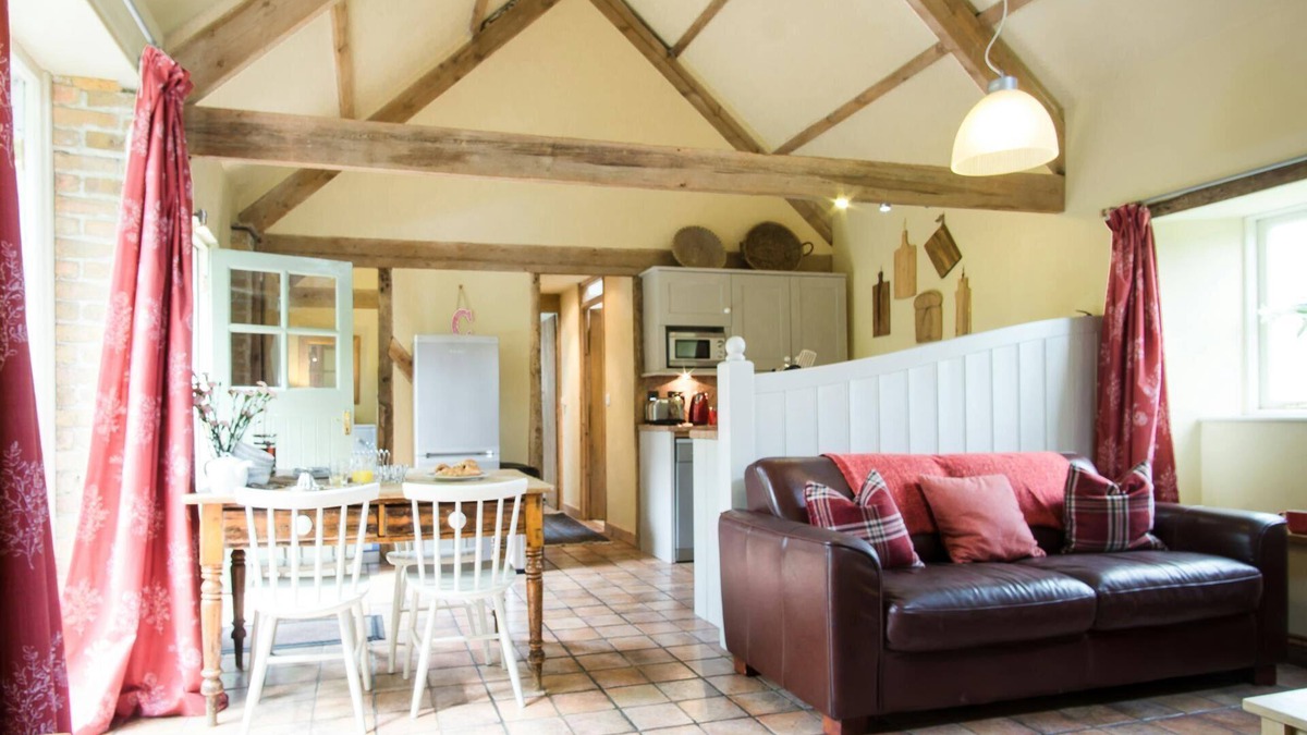 Dre-fach Felindre Cottage | Cinnamon Cottage, Newcastle Emlyn