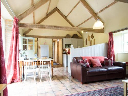Dre-fach Felindre House | Cinnamon Cottage Newcastle Emlyn