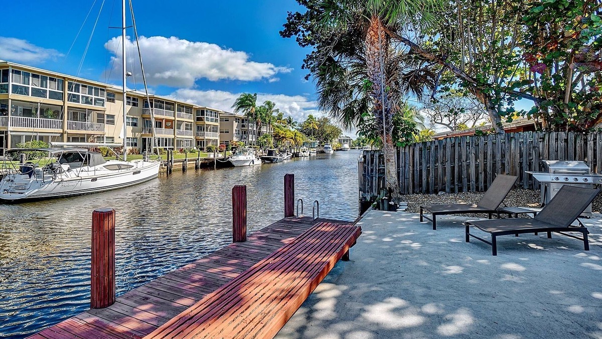 Croissant Park House | Citrus Isles Waterfront Home