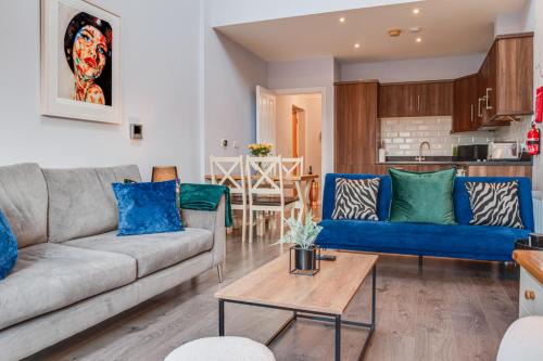 Cathedral Quarter Apartment | City centre Top floor apartment in Belfast city centre