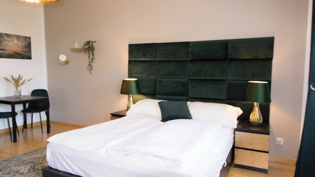 Funfhaus Apartment | City Haven | LF27