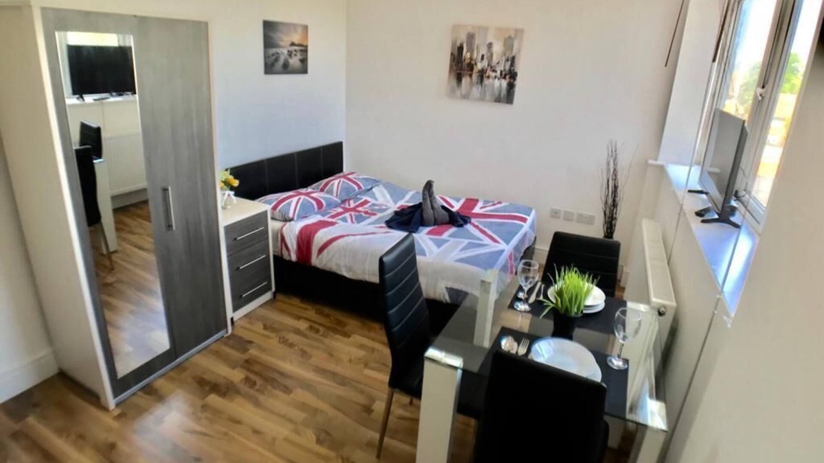 South Bermondsey Apartment | City Sparrow Apartments 7W