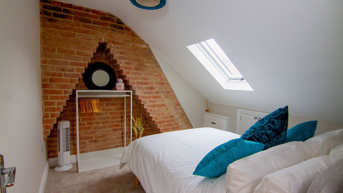 Salisbury Apartment | City view apartment