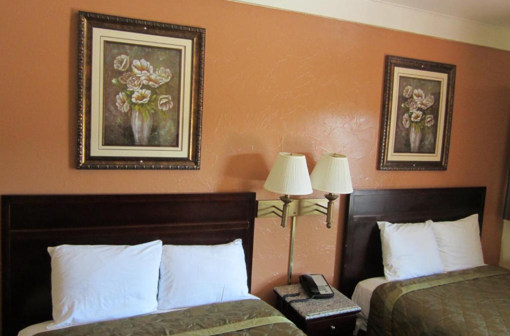 Chinatown Hotel | Civic Center Lodge / Lake Merritt BART