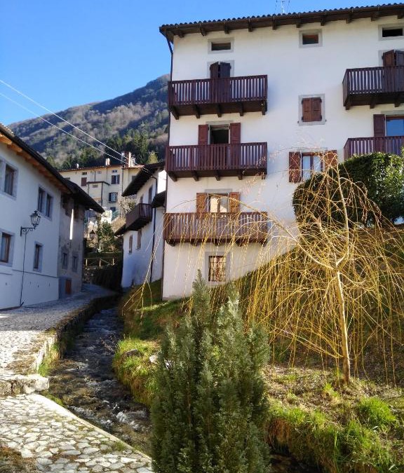 Illegio House | Cjase di Doro