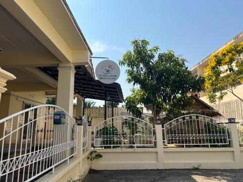 Sattahip Villa | CK Cozy House