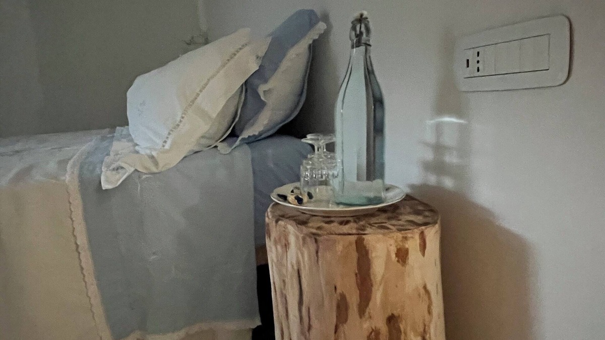 Serrastretta Apartment | Clare's Garden Shelter for Weary Souls