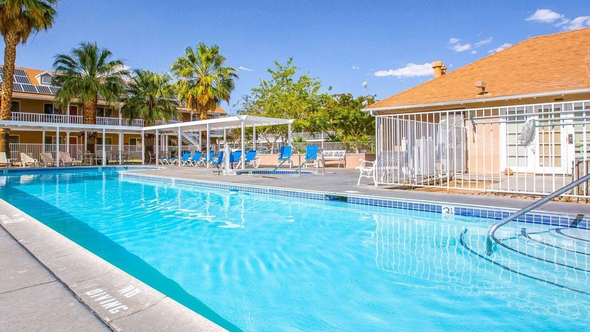 Ridgecrest Hotel | Clarion Inn Near China Lake Naval Station
