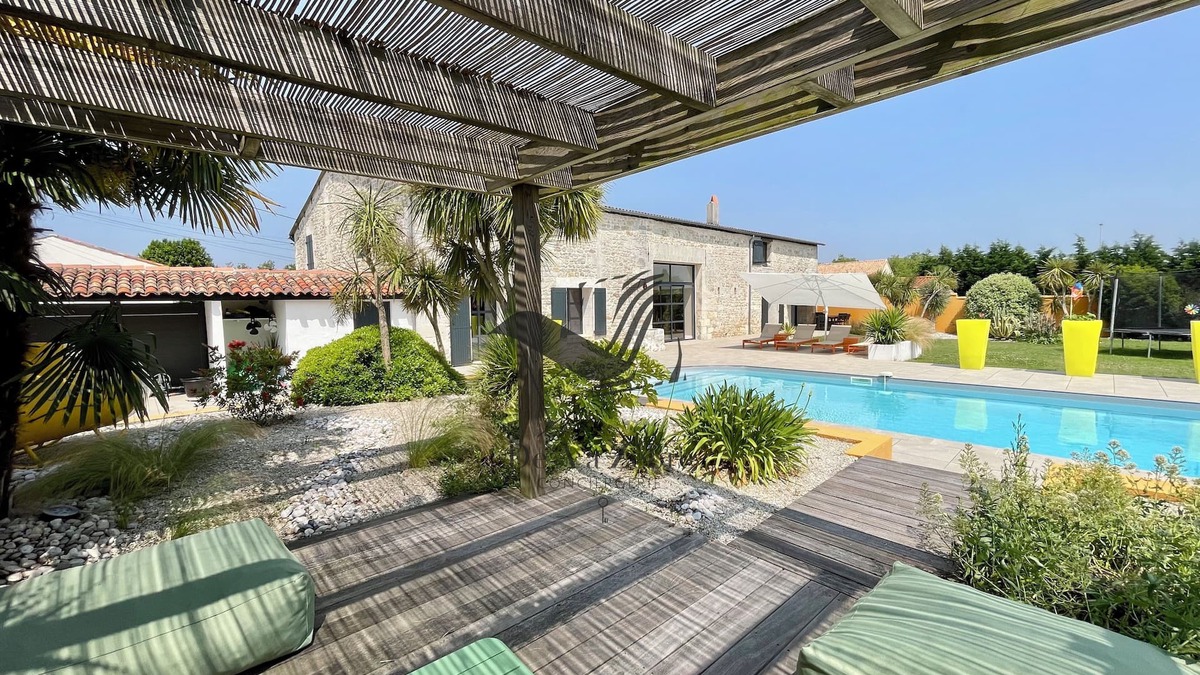 Rochefort Villa | Clarke House - Spacious with private pool