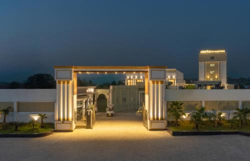 Firozabad Hotel | Clarks Inn Express Firozabad