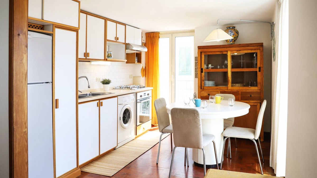 Bagnoli Apartment | Classic Apartment in Bagnoli by Wonderful Italy