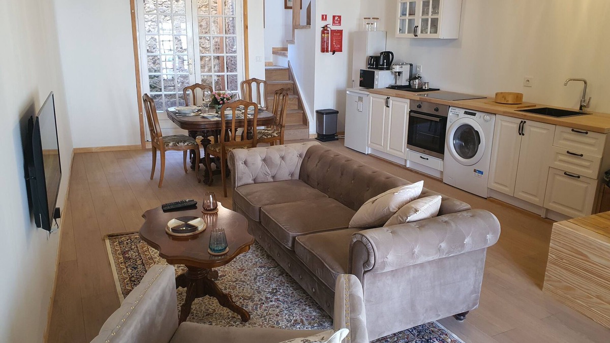Magnac-Laval Apartment | Classy 2-bedroom apartment in Magnac-Laval - Home away from Home