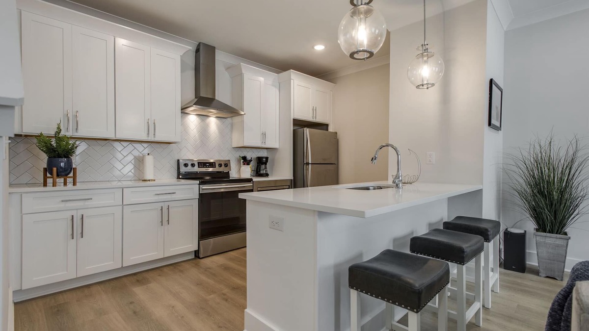Talbot's Corner House | Classy, Cozy, Close to downtown