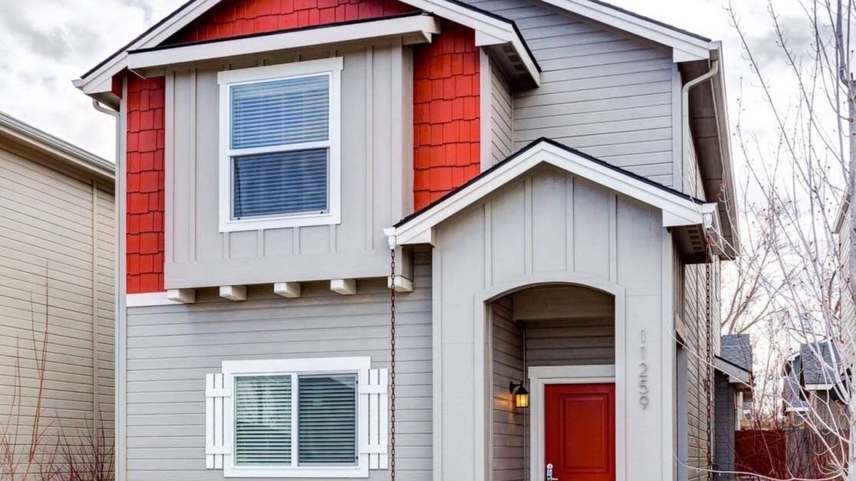 West Valley House | Classy Home By The Village | Boise Town Square-59