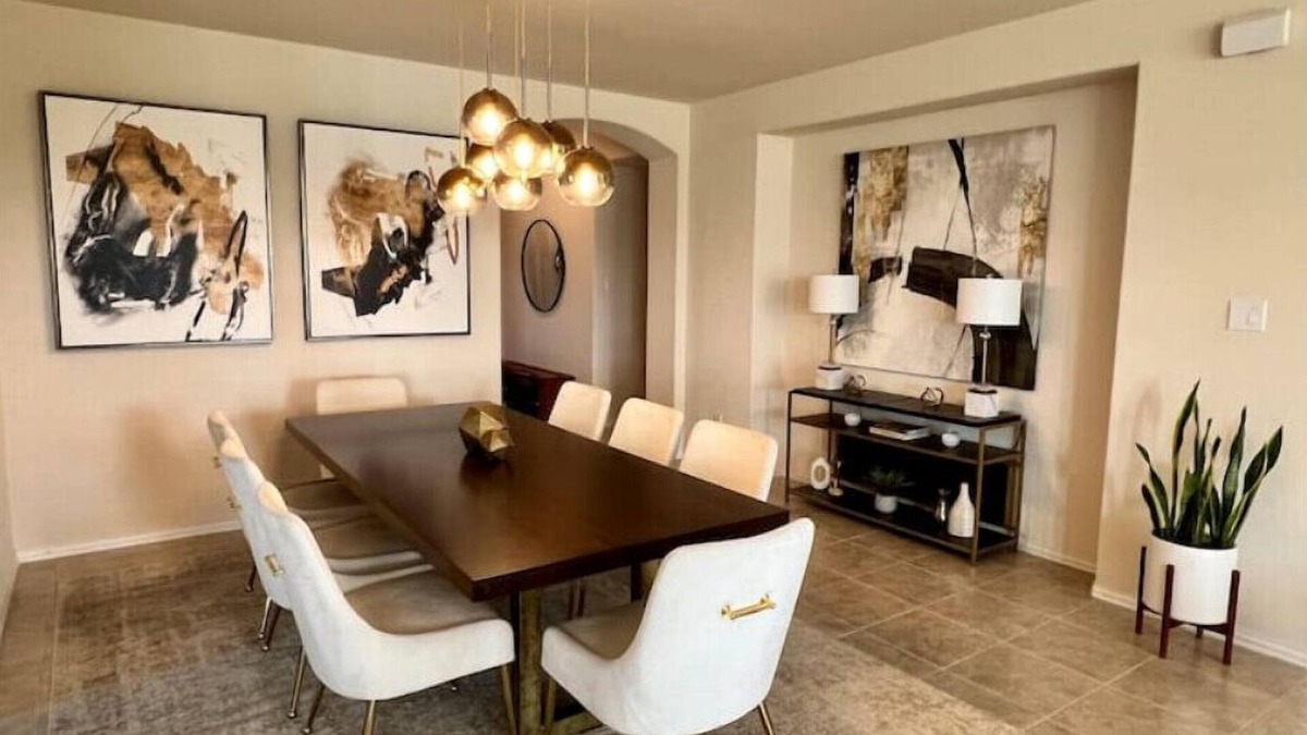 Central Southwest House | Classy Waterfront Home Near NRG Medical Centern