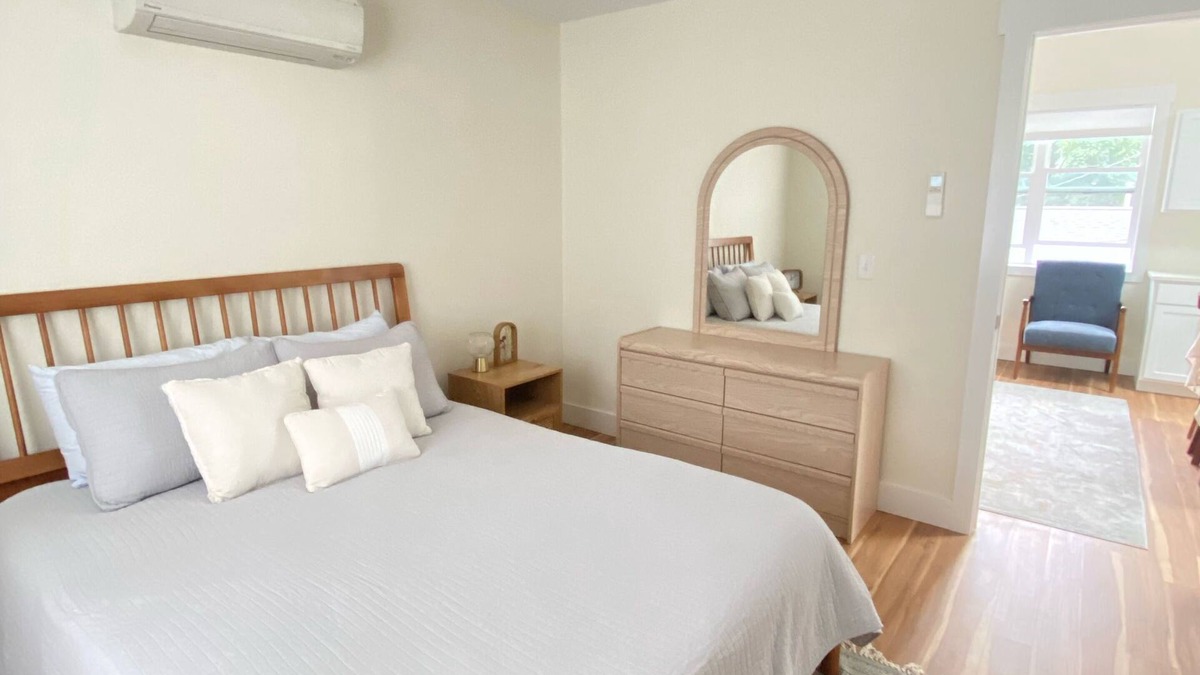 Garden District Apartment | Clean and Modern 1-Bedroom Apartment in Downtown Coeur d'Alene