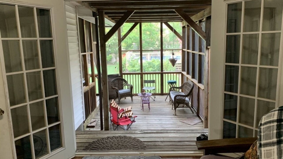 Tahlequah House | Clean, Cozy, Hottub, pool