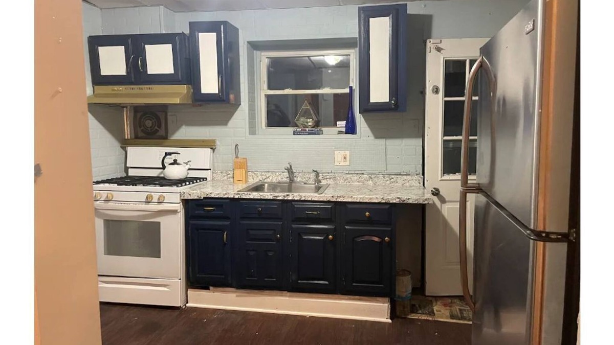 Chester Apartment | Clean cozy house close to everything have access