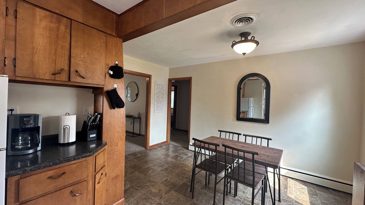 Bismarck Apartment | Clean & Cozy Spacious Apartment