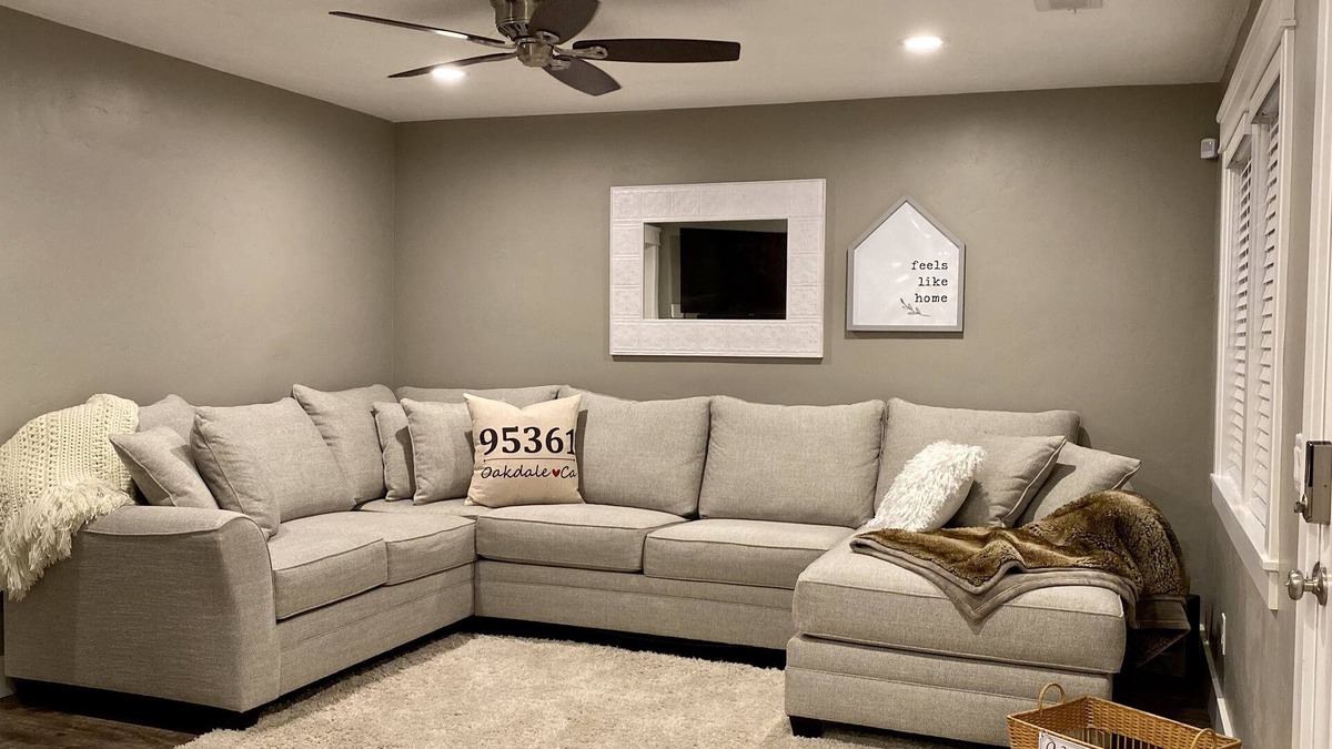 Oakdale House | Clean freaks! Cute, Modern, Clean, Updated Duplex!
