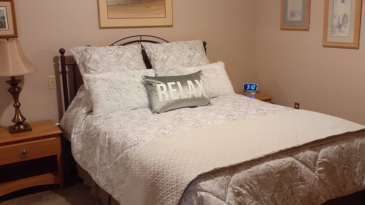 Apache Junction House | Clean, quiet home Apache Junction Available Apr 7th 2025 thru Nov 25 2025