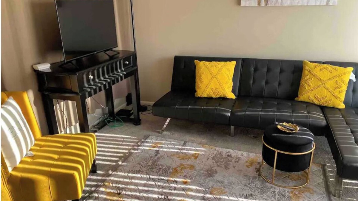 Sammamish Condo | Clean Stunning Condo in Sammamish