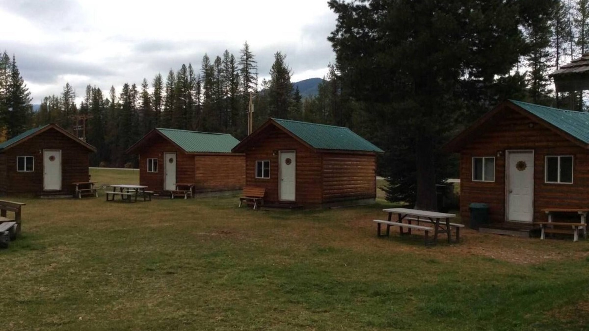 West Glacier Cabin | Clear Sky Resorts Deluxe Cabin