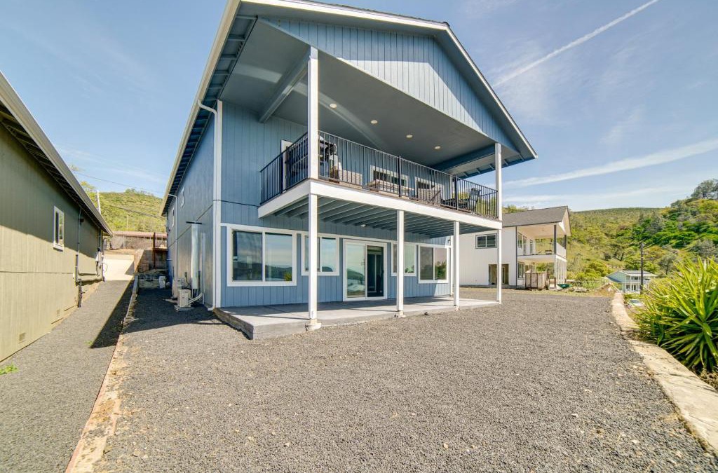 Clearlake House | Clearlake Vacation Rental with Nearby Lake Access!