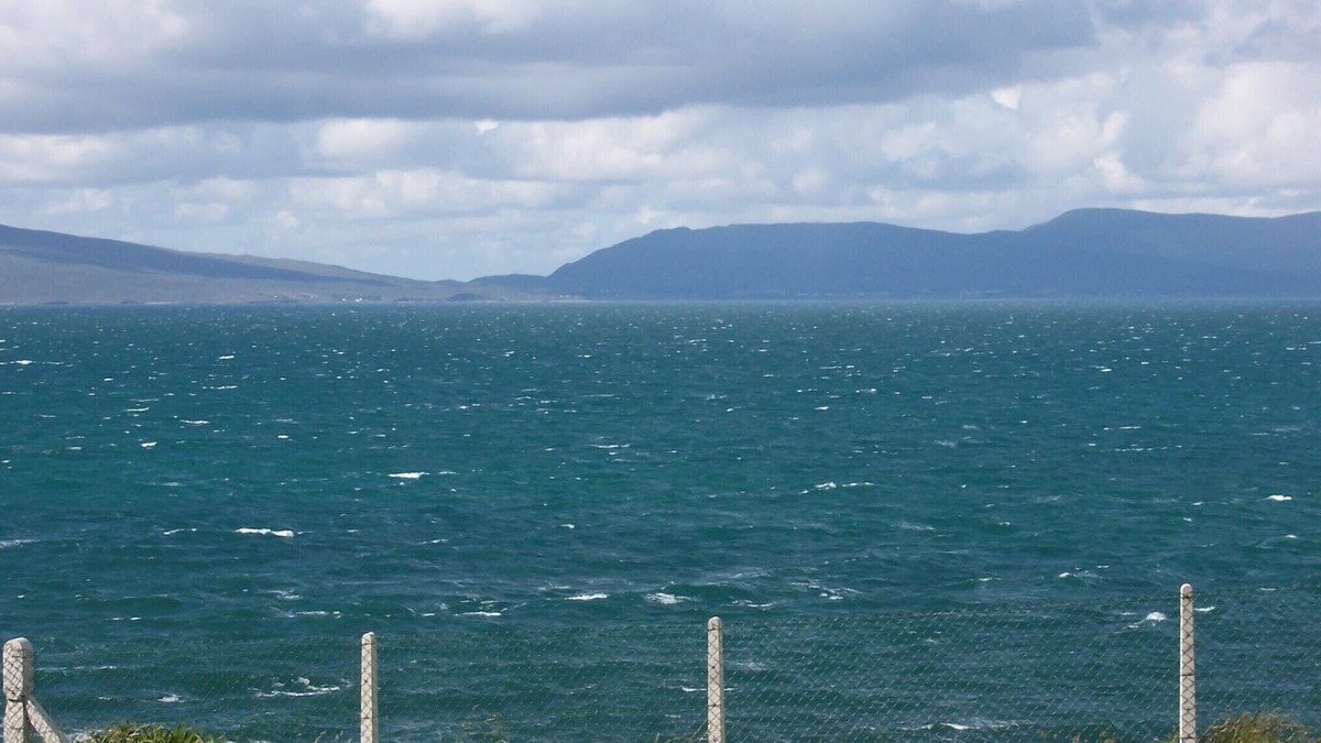 Louisburgh House | Clew Bay House with breathtaking ocean views