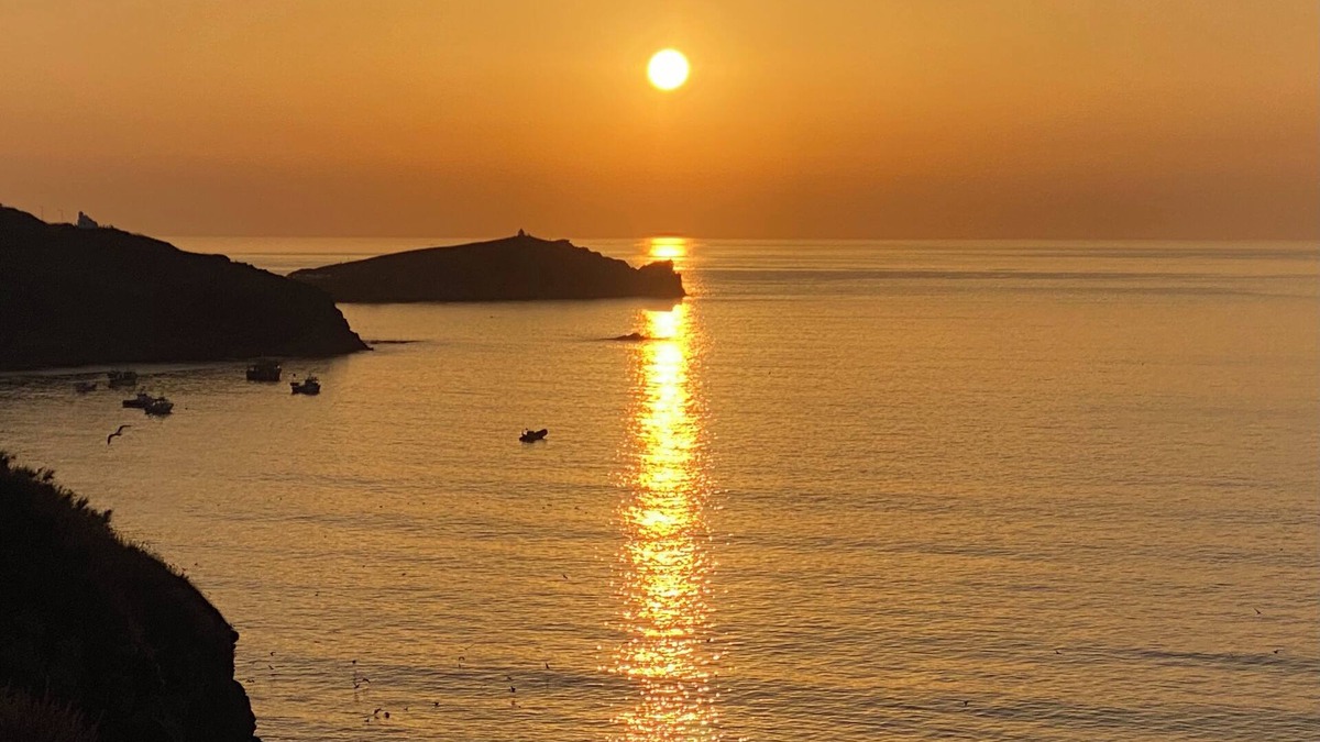 Newquay City Centre Apartment | Cliff- top apartment with breathtaking sea views, Newquay, Cornwall