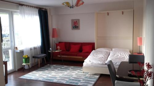 Nowa Huta Apartment | Climate of the 60's