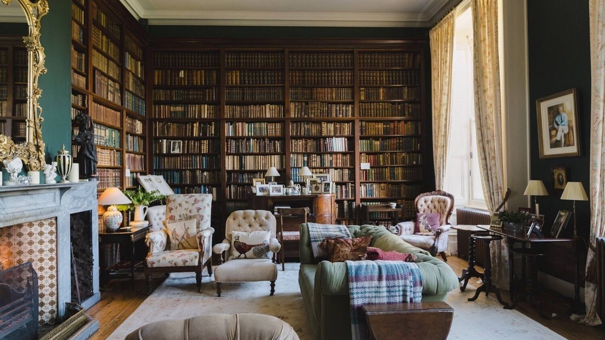 Castlerea House | Clonalis House Historic Guest House