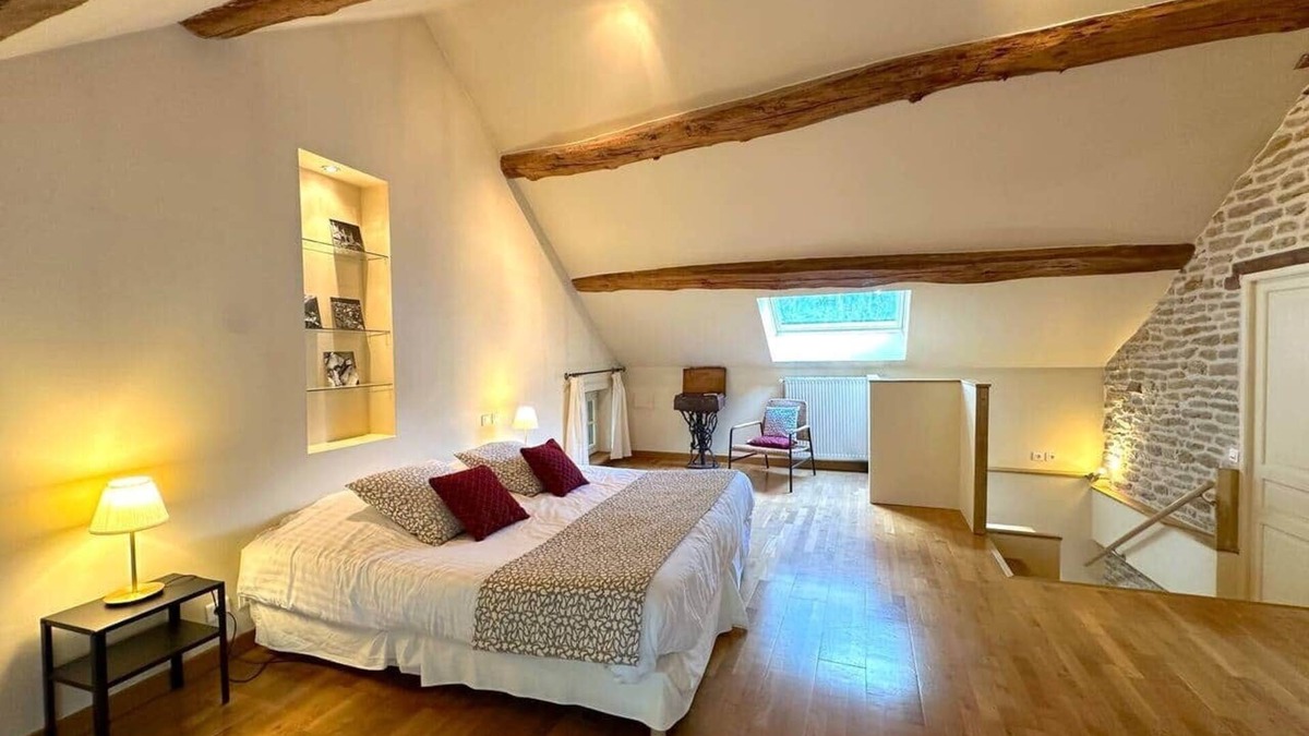 Montoillot House | Clos de Fougères - Les Fleurières