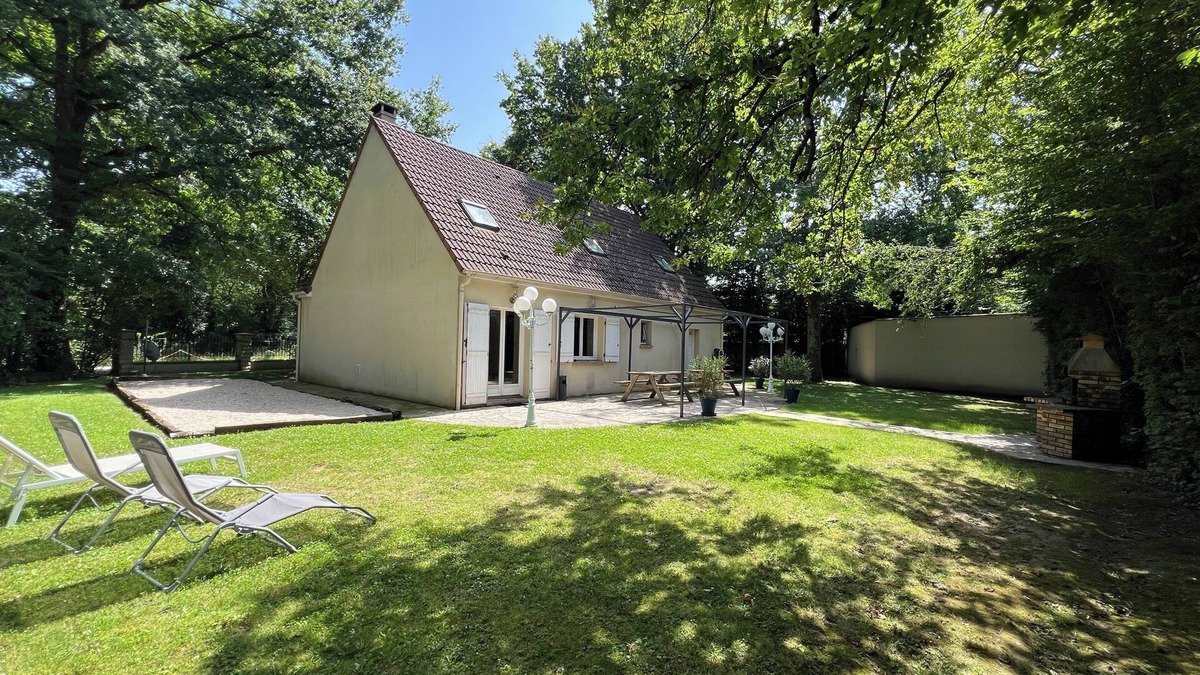 La Houssaye-en-Brie Villa | Clos des chênes - Villa 14Pers - Near Disney & Paris
