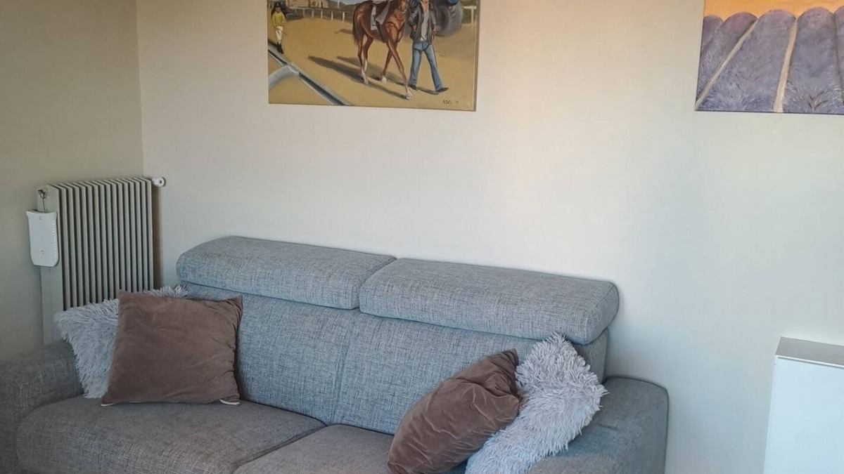 Cros-de-Cagnes Apartment | Close to beach and local amenities